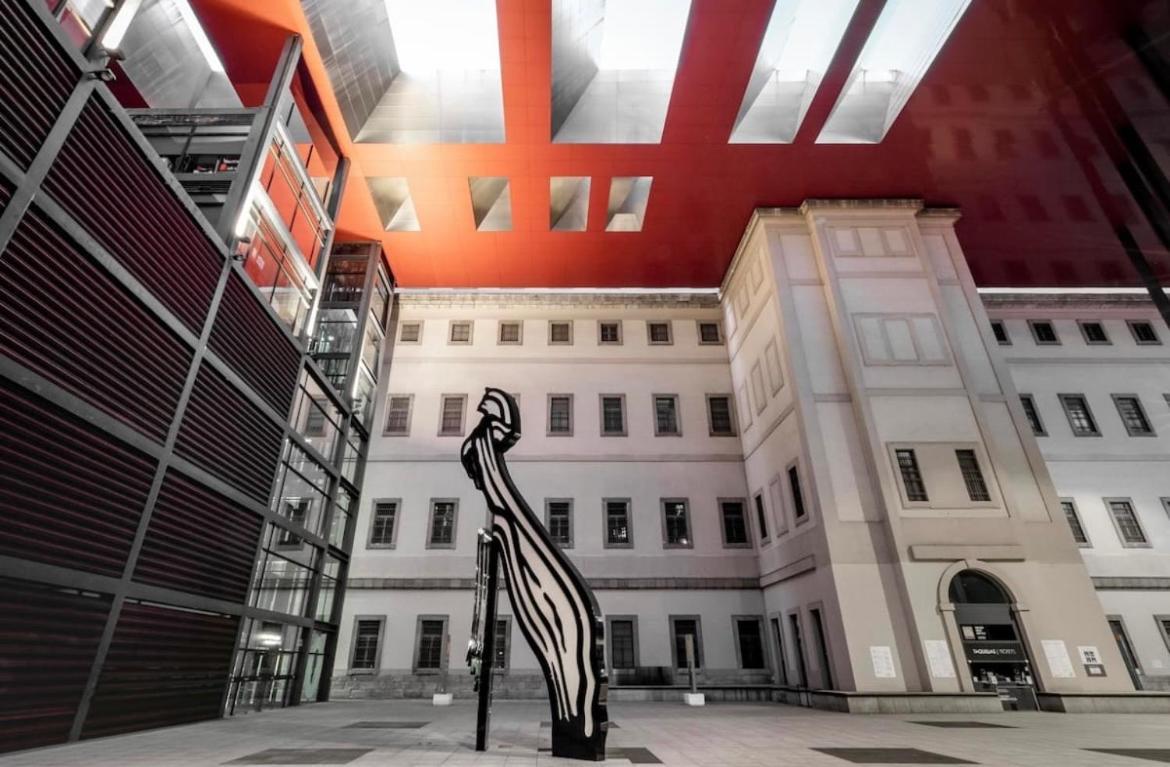 Apartment Reina Sofia Museum House *