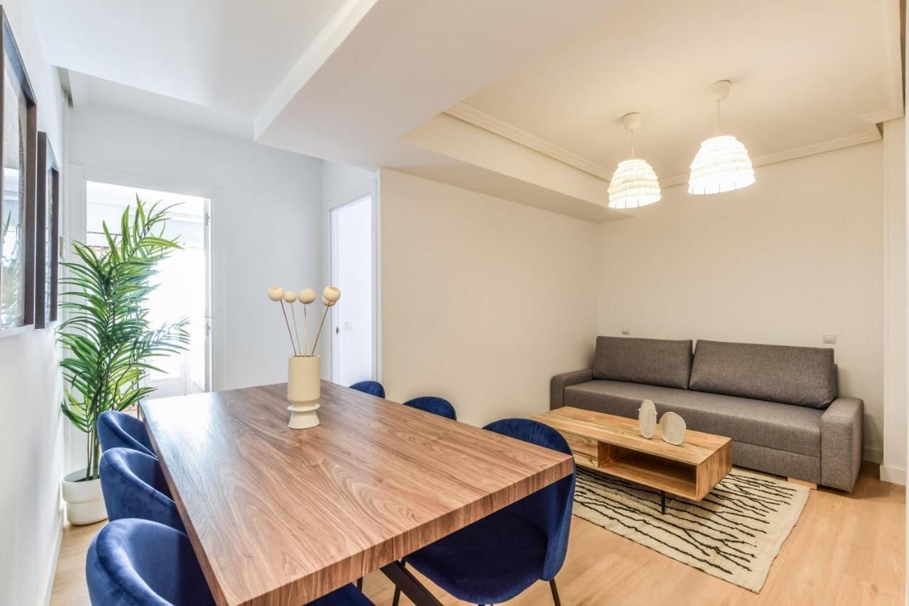 Apartment Reformados En Lavapies