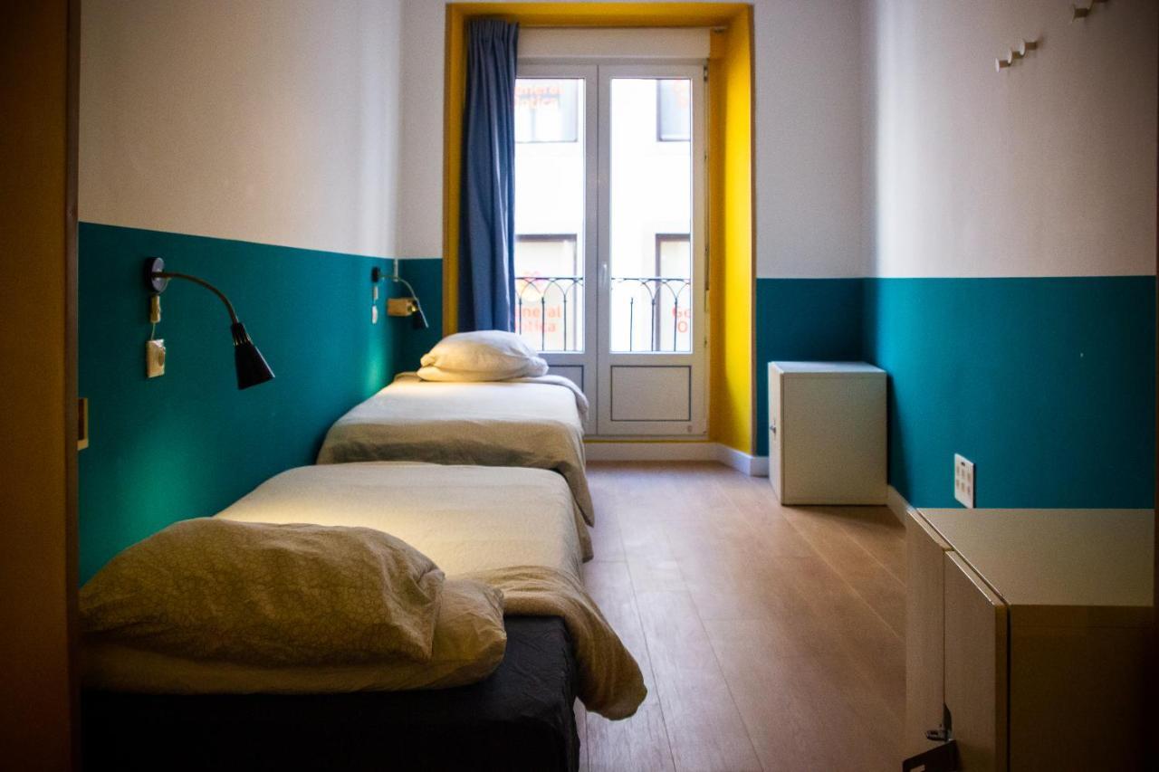 Onefam Sungate Hostel *