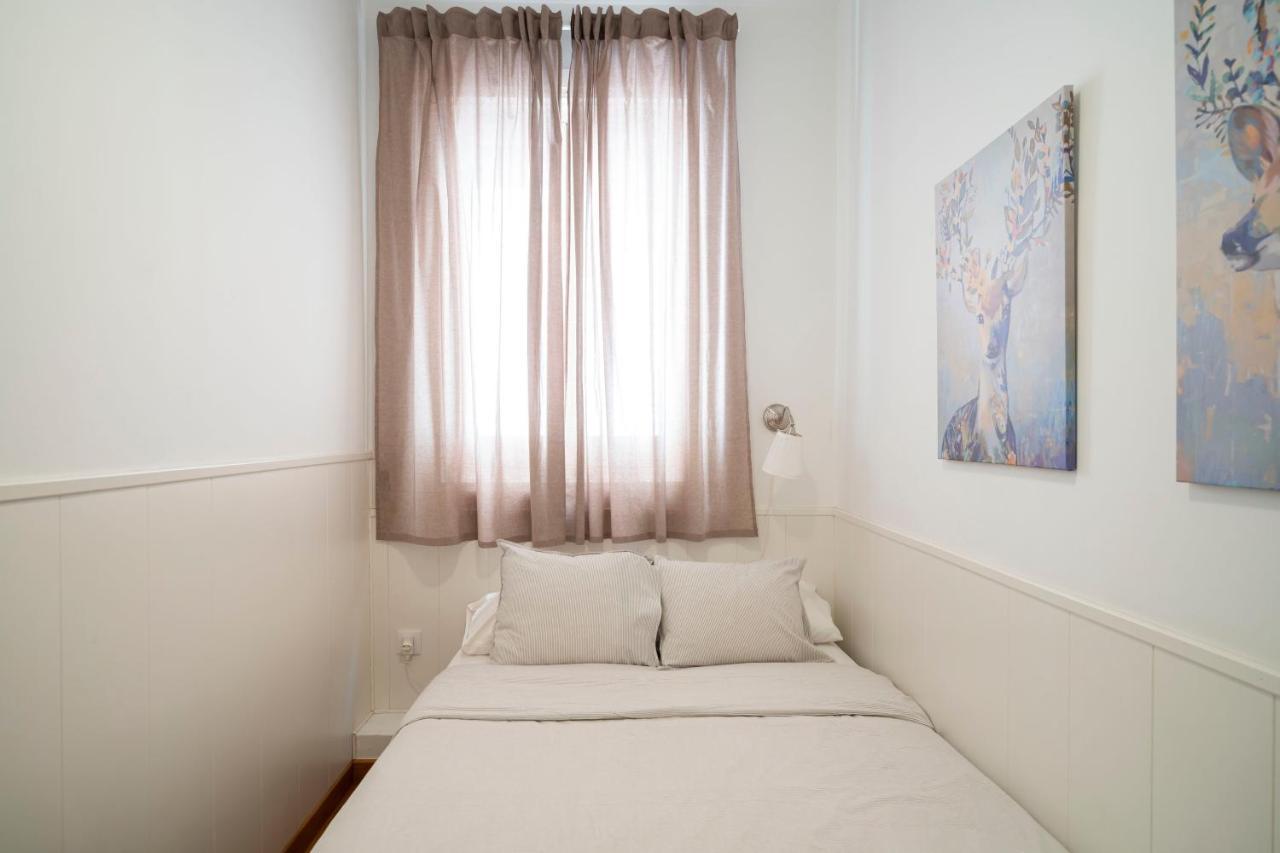 La Latina Ii Apartment *