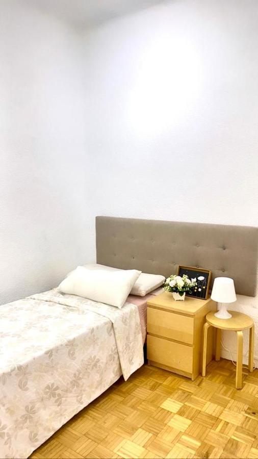 Close To Retiro Park Only For Girl Privatunterkunft Madrid