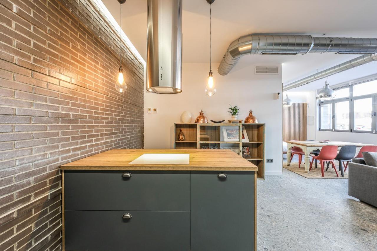 Loft Reformado Industrial Apartment