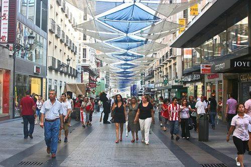 In Downtown Next To Plaza Callao Madrid