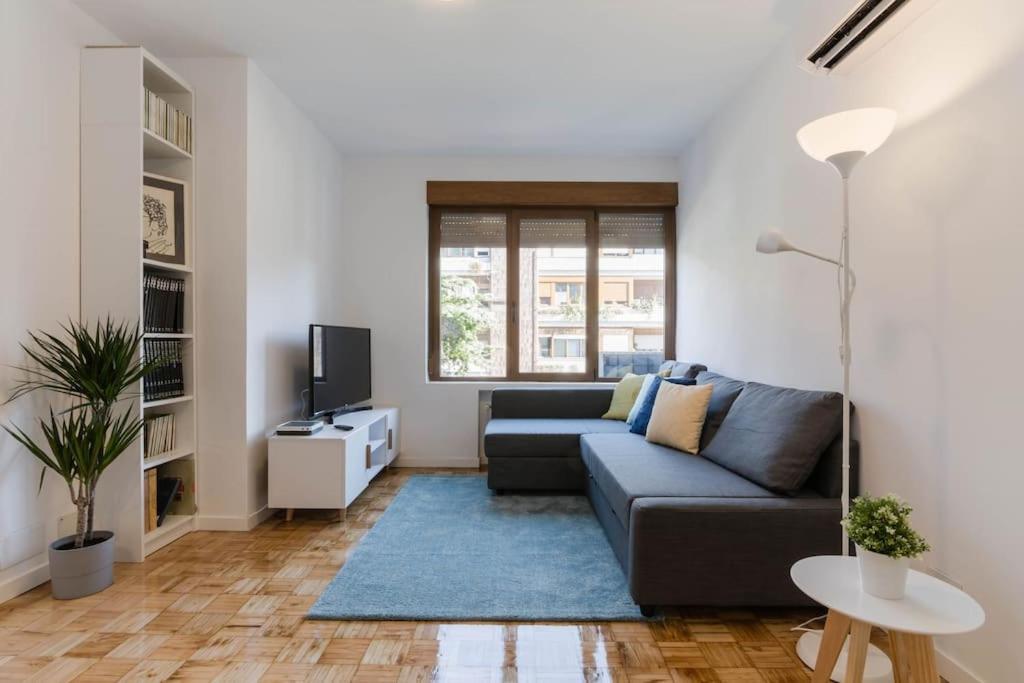 Bright And Comfortable In Madrid! 4 Pax