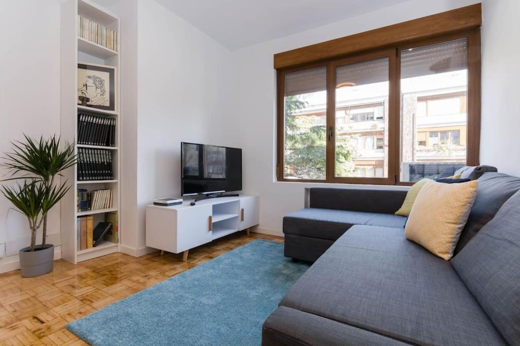 Bright And Comfortable In Madrid! 4 Pax *