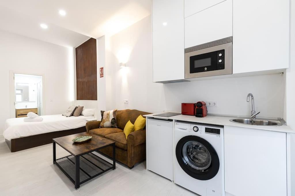 Apartamento Amplio Y Coqueto A Solo 750m Bernabeu Madri