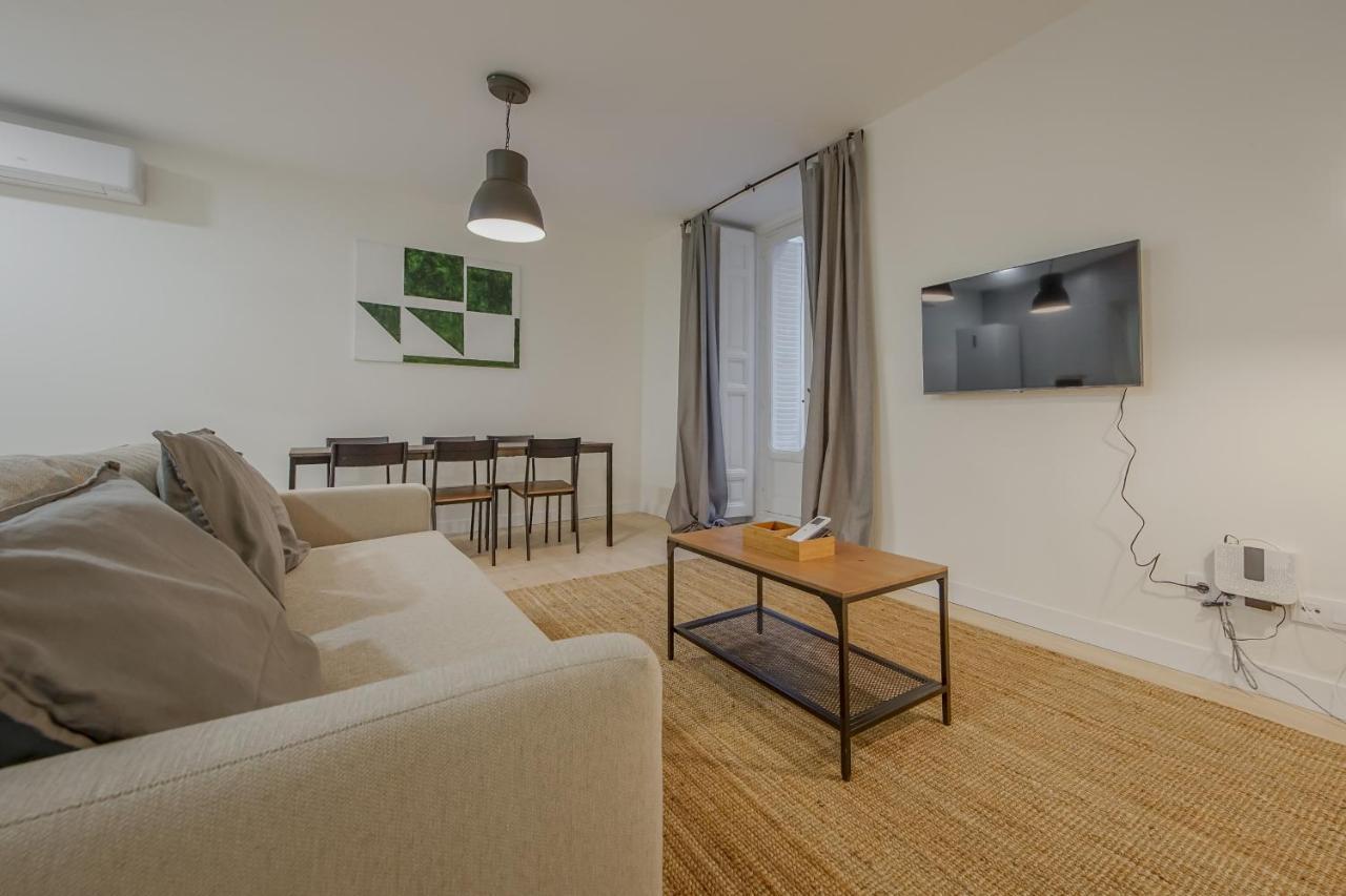 Cozy&new 6pax En La Plaza De Tirso Apartamento *