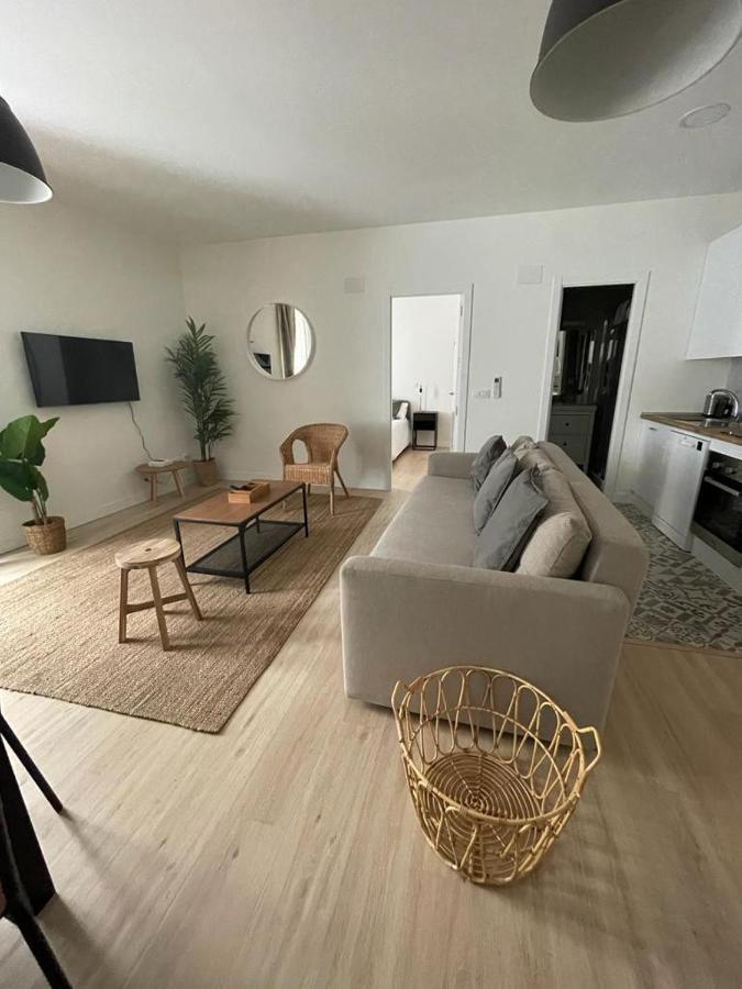 Cozy&new 6pax En La Plaza De Tirso Apartamento