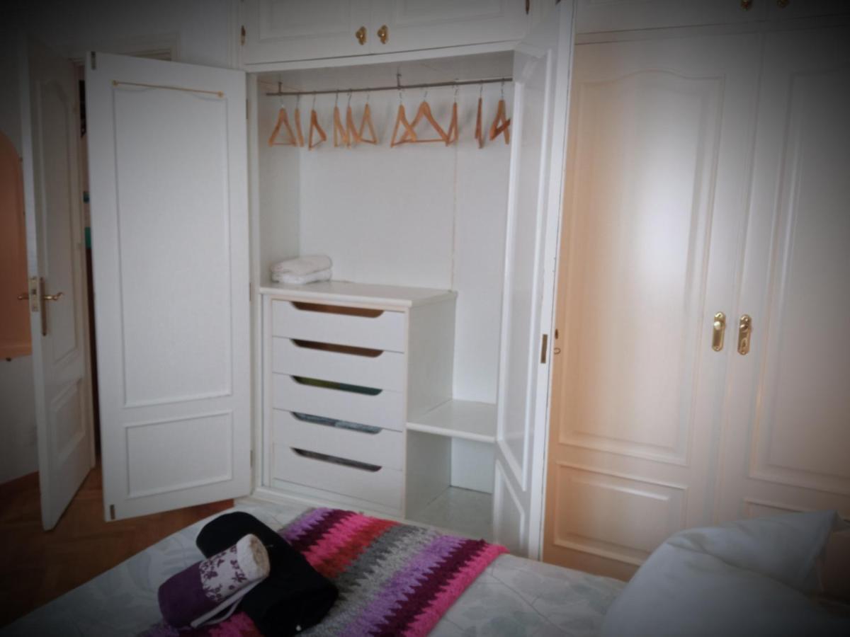 Warm And Well Connected Homestay Madrid