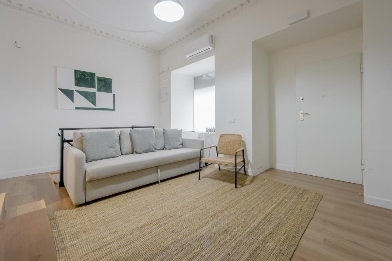 Apartamento Modern Apt & Cool Interior Design En El Retiro Madrid