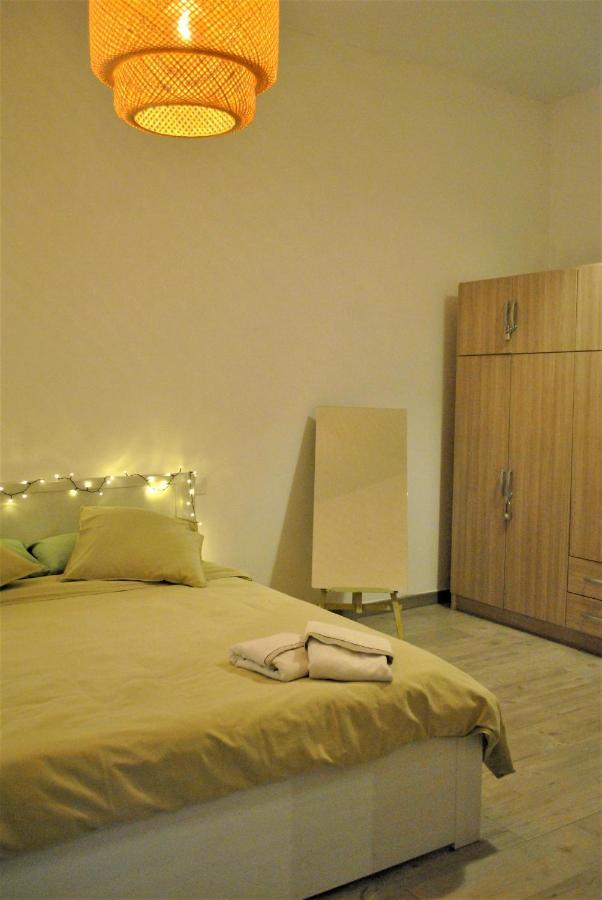 Piruli Home- Cozy With Patio Apartment
