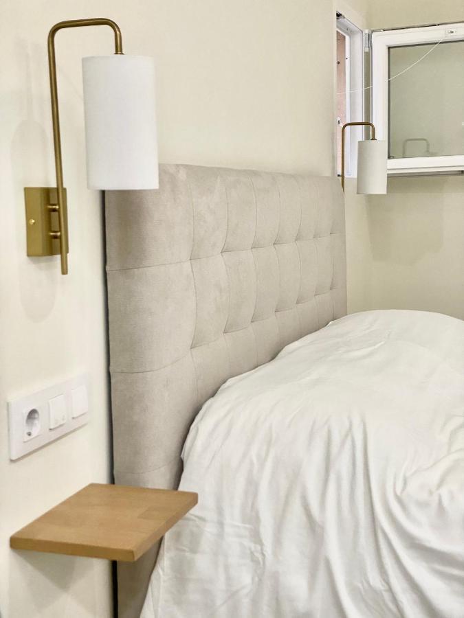 Apartment Junto Palacio Real *
