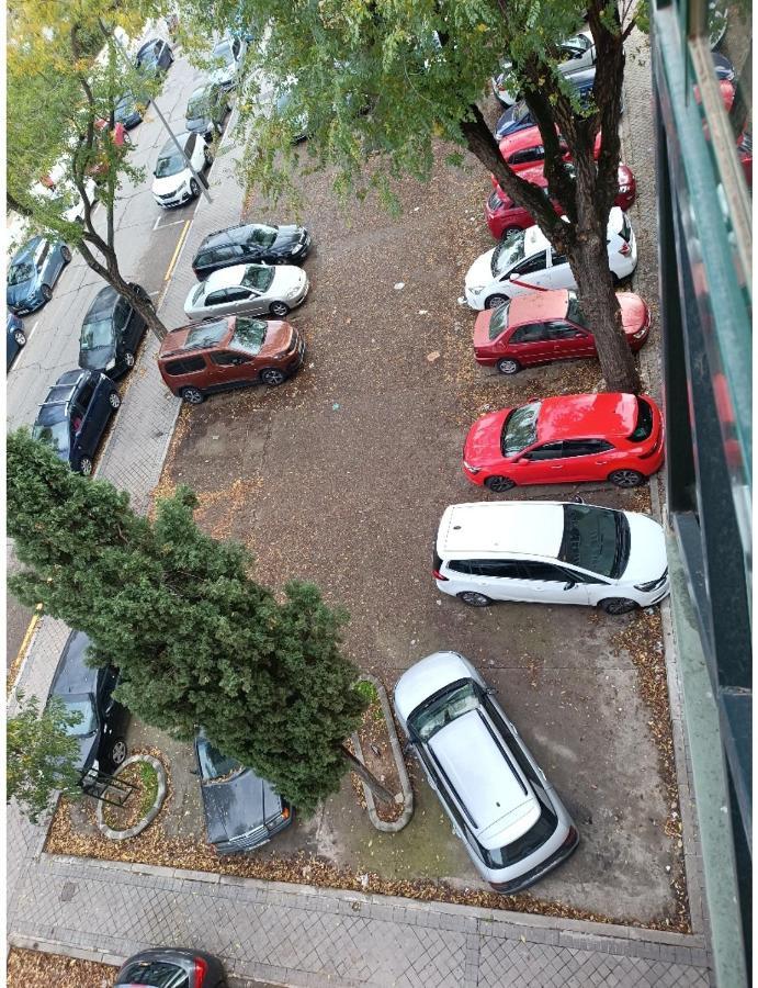 Amplia En Vivienda Duplex Quarto em Acomodações Particulares Madri
