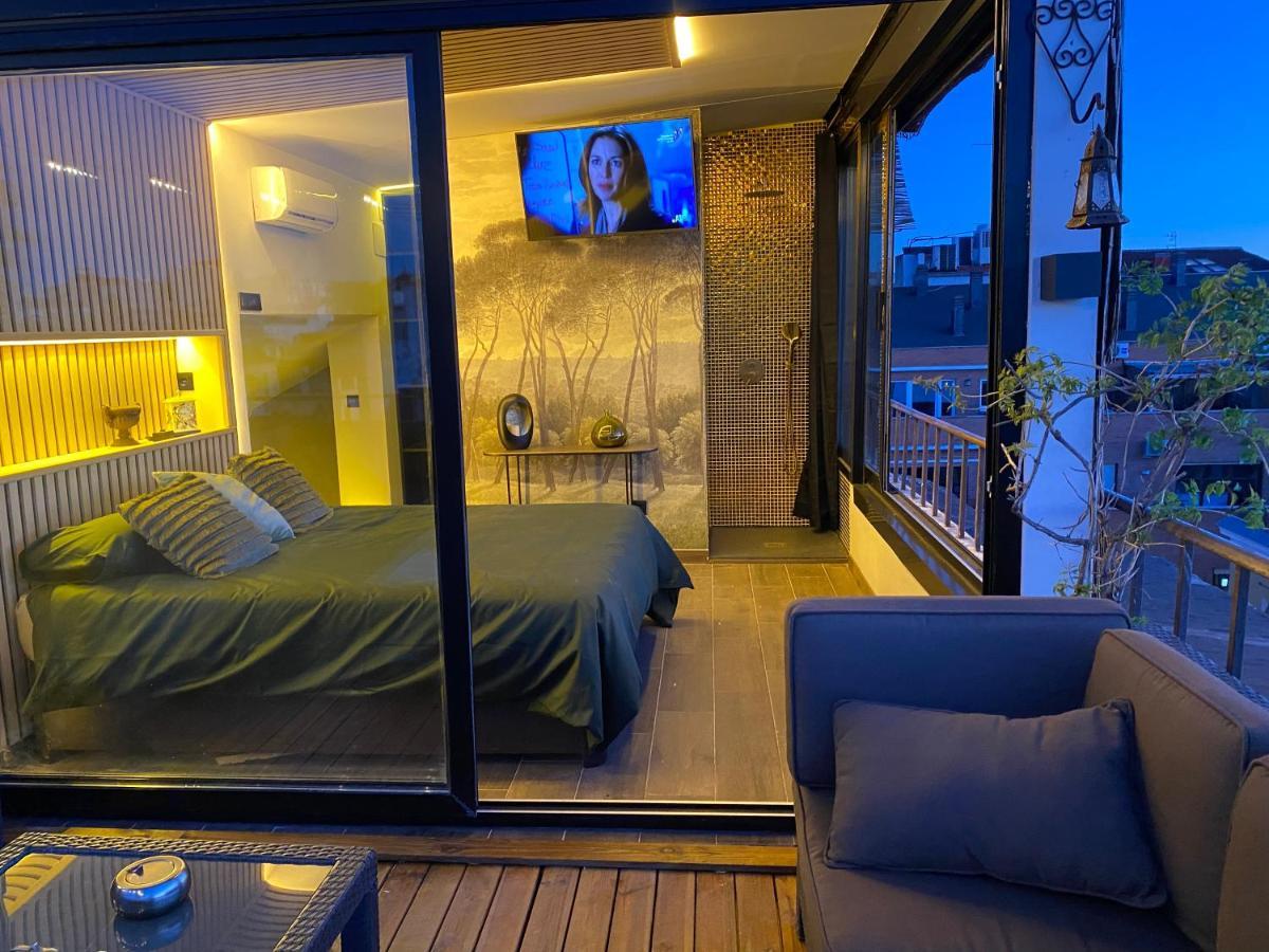 Excellent Penthouse In The Center Madrid