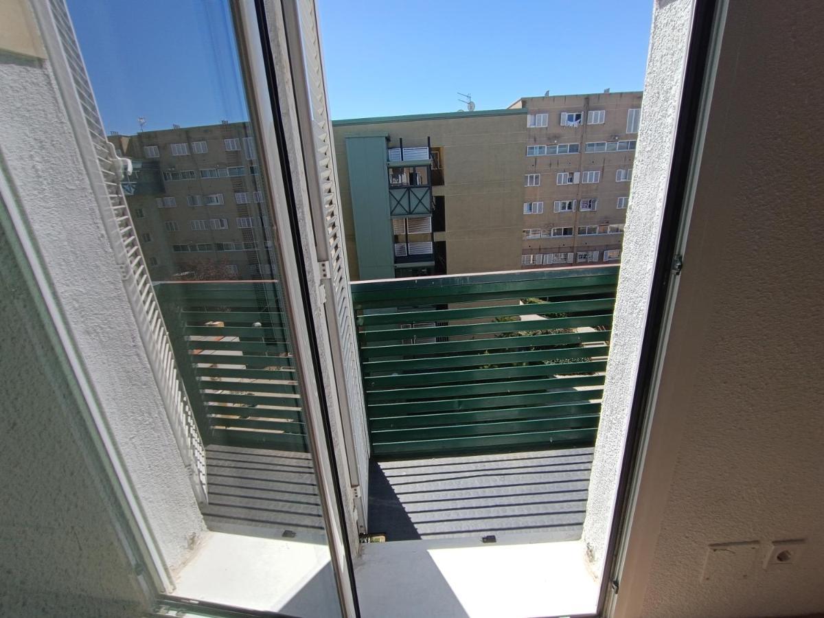 Amplia En Vivienda Duplex Quarto em Acomodações Particulares