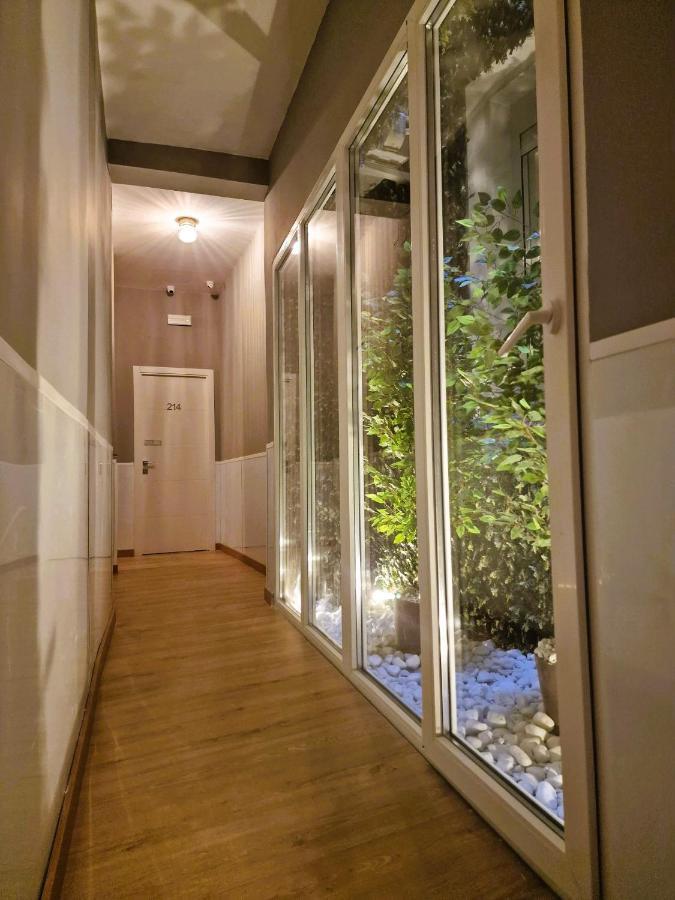 Comercial Guest house