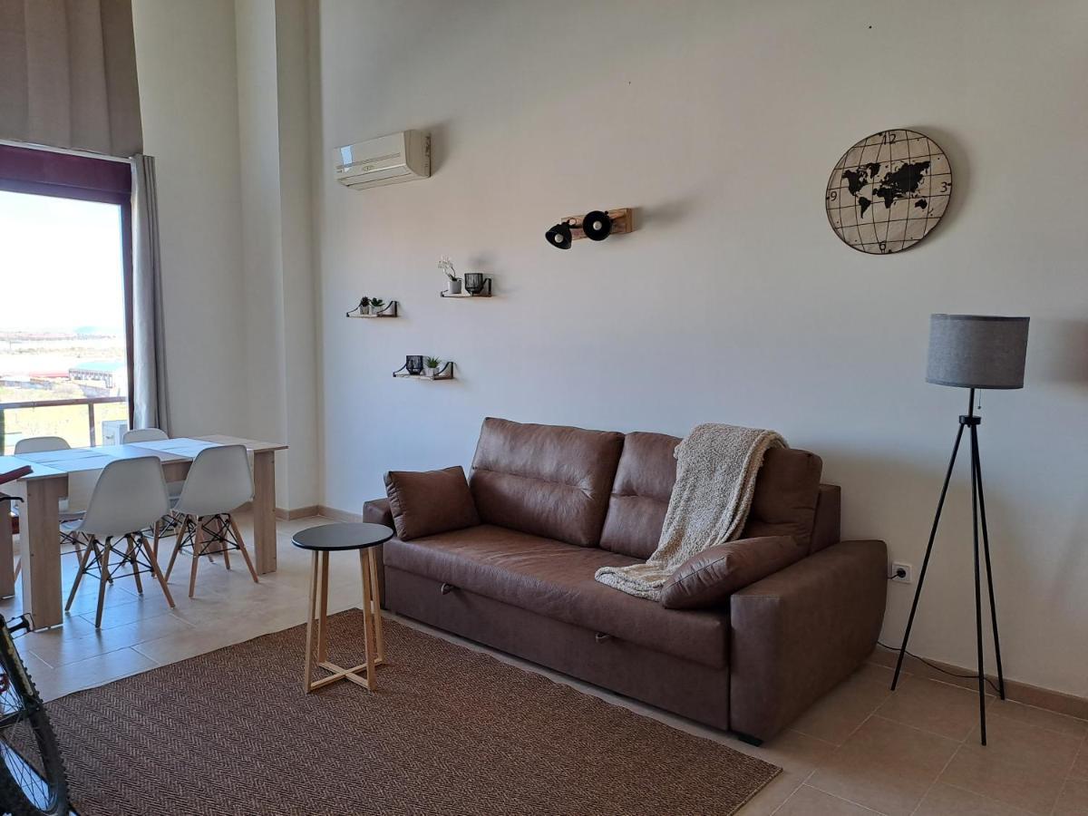Acogedor Loftcon Garaje A 10min Del Aeropuerto E Ifema Apartamento
