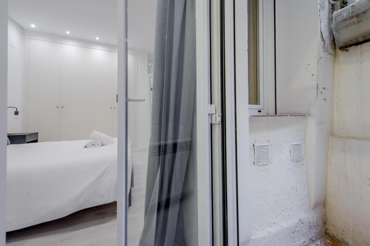 Cool/soho Style Apt 9pax C/luciente Apartment
