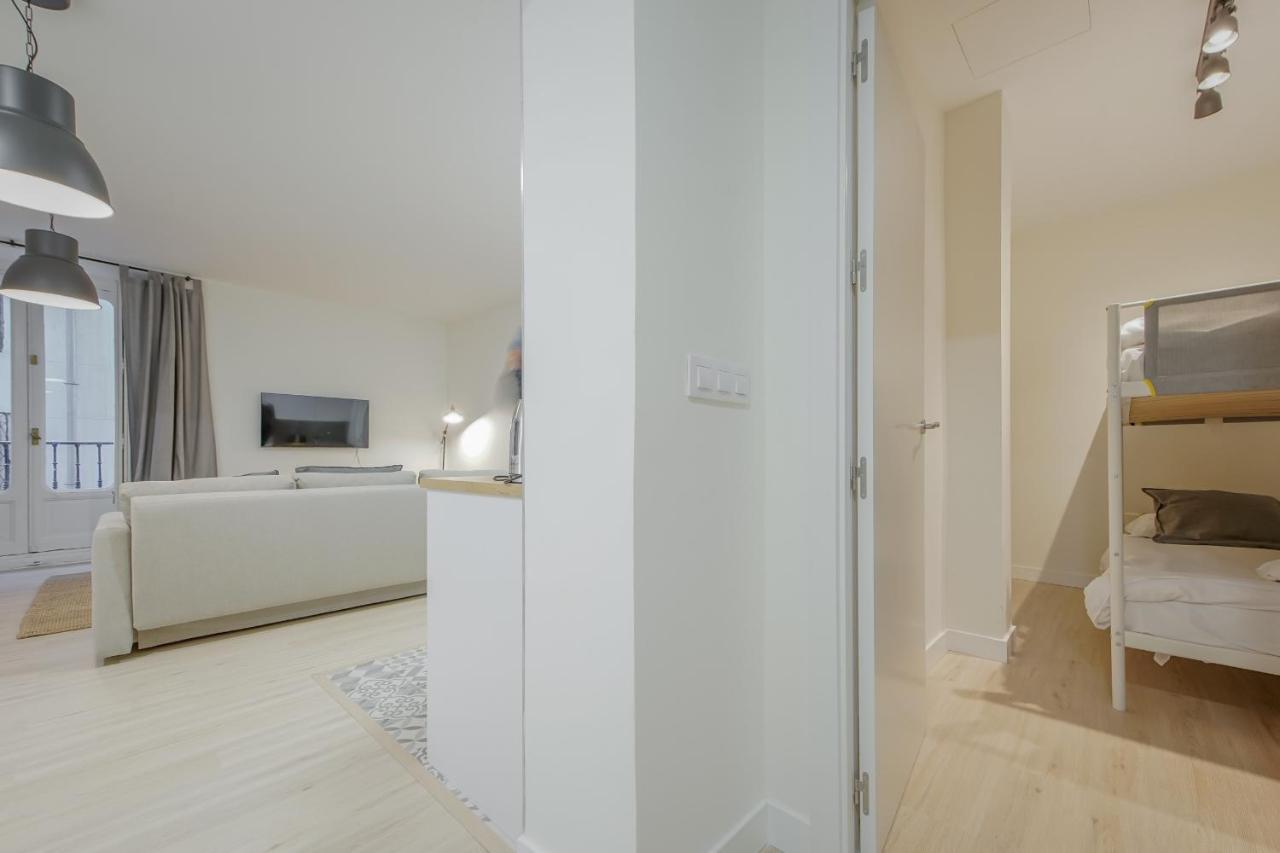 Cozy&new 6pax En La Plaza De Tirso Apartamento *