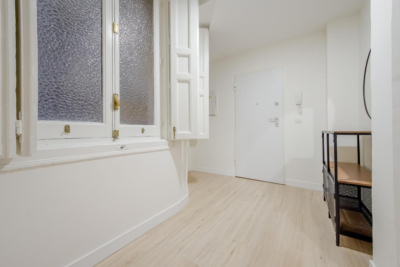 Cozy&new 6pax En La Plaza De Tirso Apartamento *