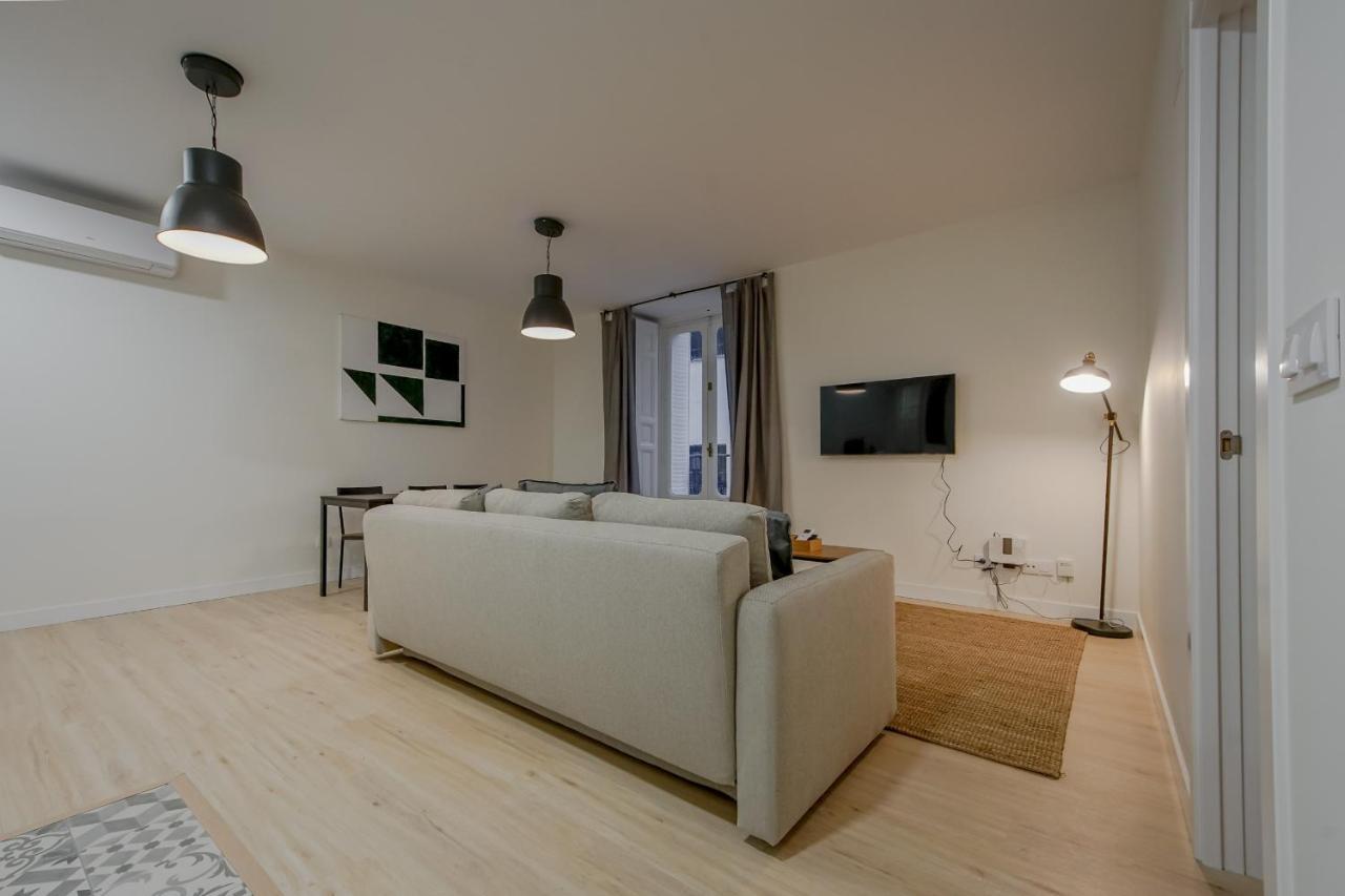 Cozy&new 6pax En La Plaza De Tirso * Madri