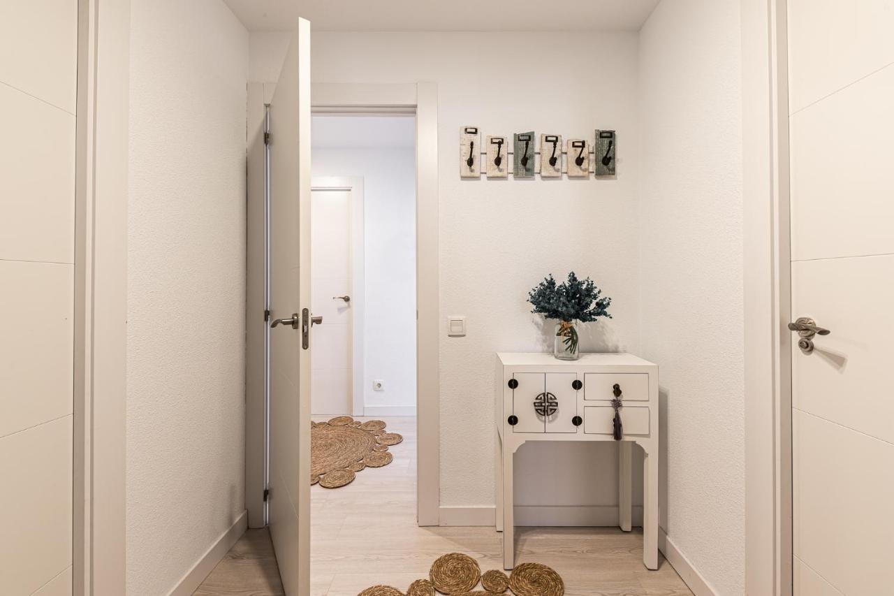 Bnbholder Terrace, Pool&gym Las Tablas Apartment Madrid