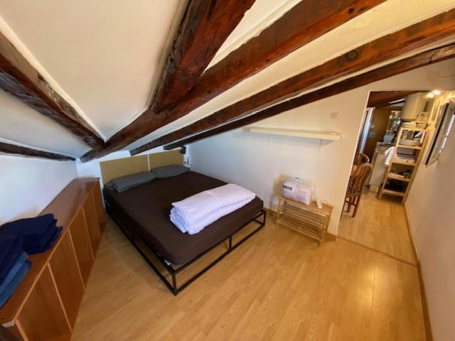 Apartment Calle Embajadores - Apart 4 Pax Pza Cascorro *