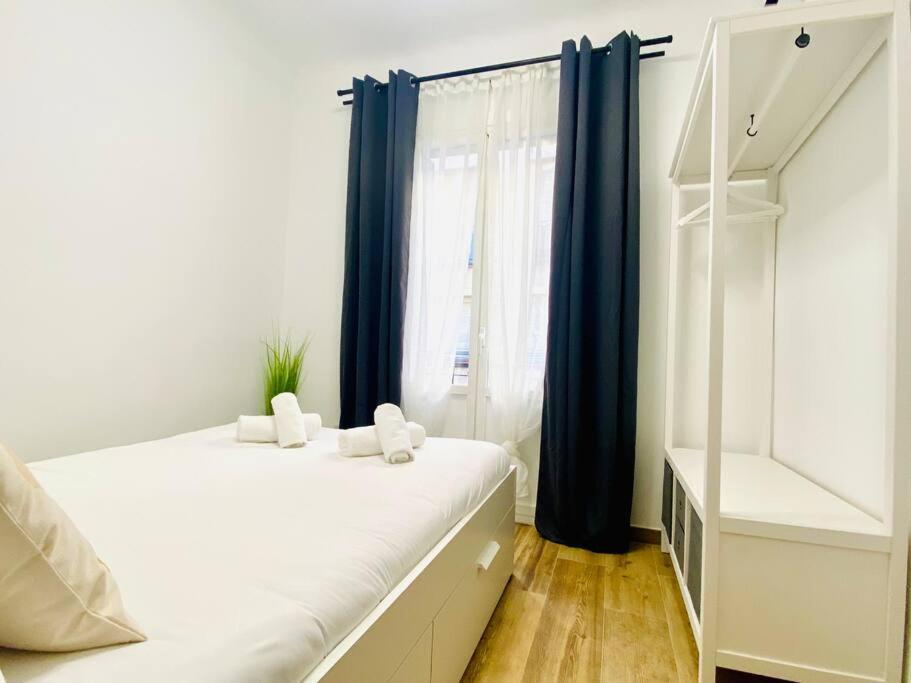 Style & Design Flat In The Center Of