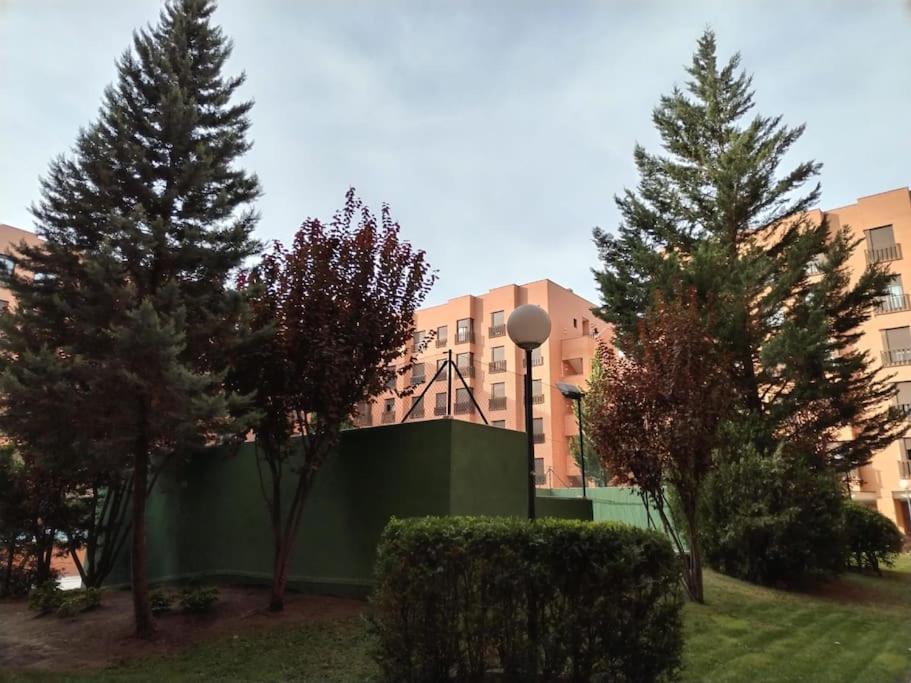 Apartamento Wanda Ifema Aeropuerto Jc Madri