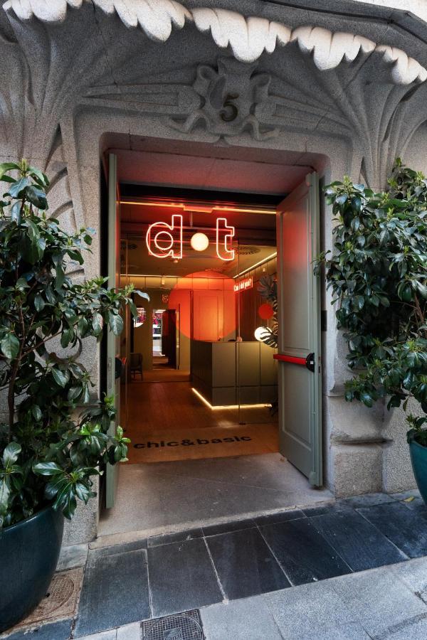 Chic & Basic Dot 3* Madri