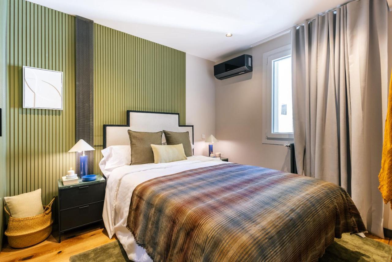Stylish 4 +patio Luxury Gran Via Madri