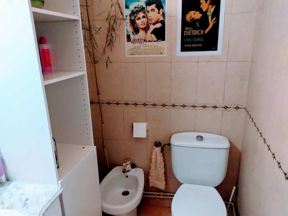 Maravillosa En Apartamento Compartido Centro Homestay *