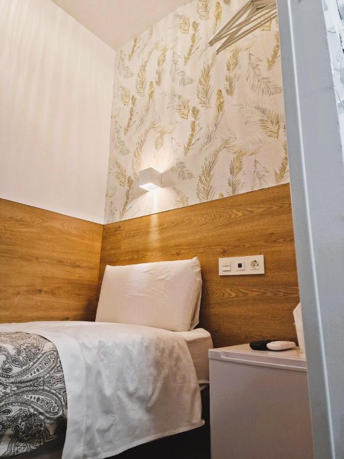 Comercial Guest house