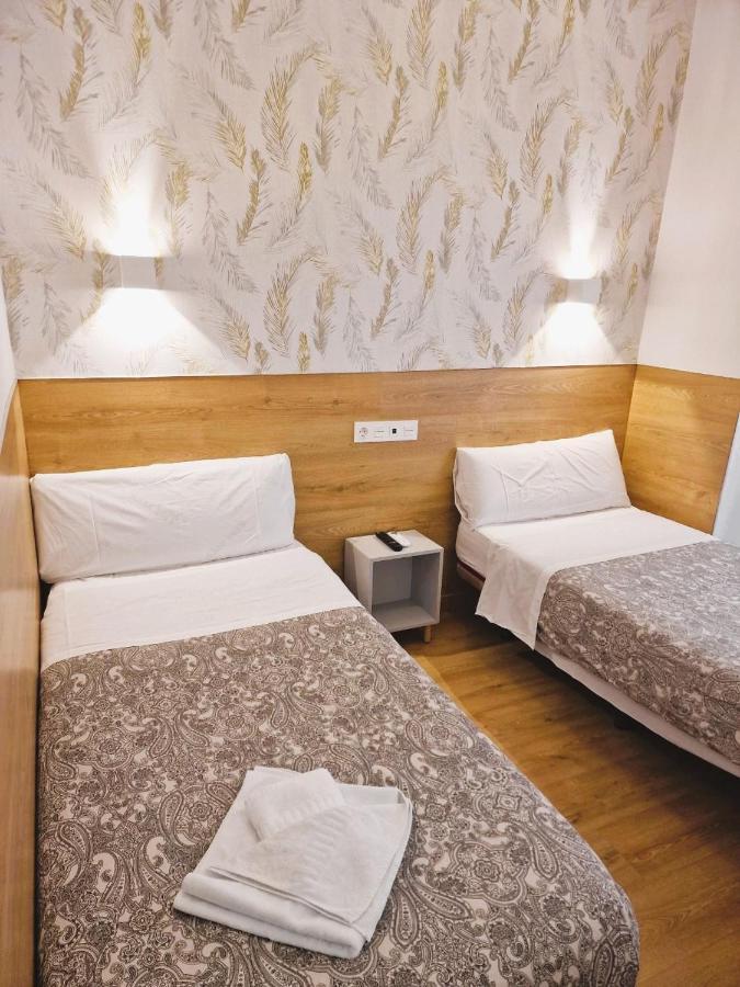 Guest house Comercial