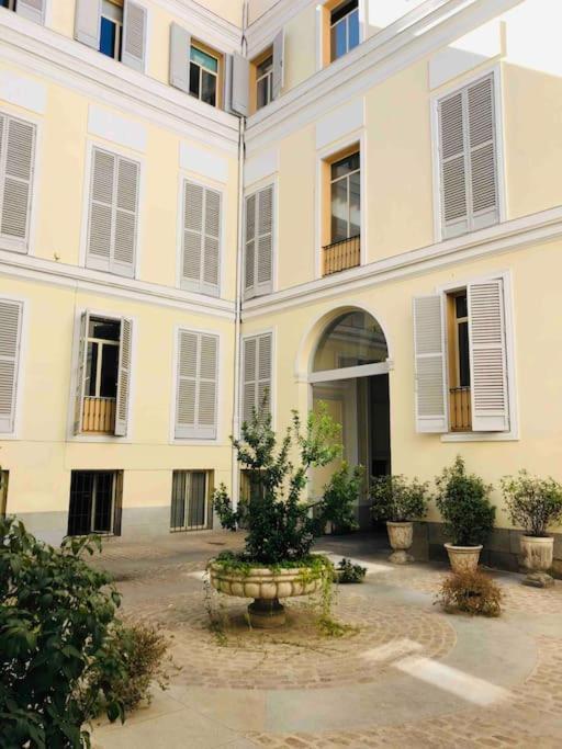 Apartamento Amaizing Malasana. 6pax 2bd 2bth Madrid