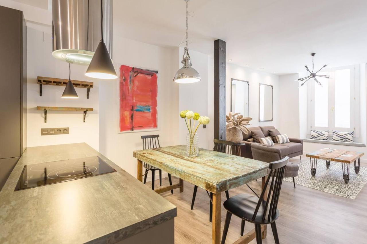 Large And Vanguardist- 2bd 2bth- Letras Apartamento Madrid