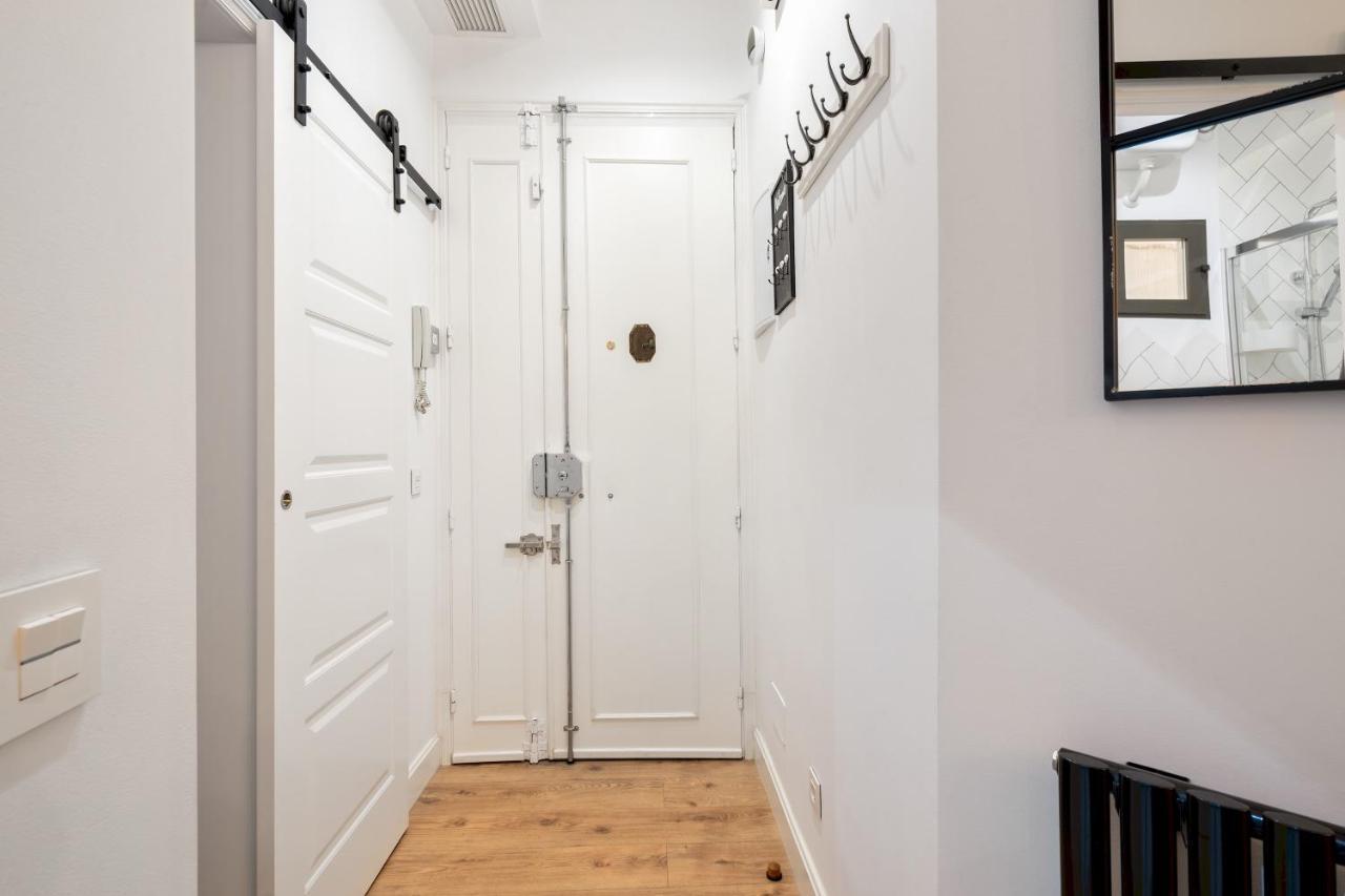 1 Bedroom 1 Bathroom Furnished - Malasana - Cozy & Modern - Mintystay Lejlighed Madrid