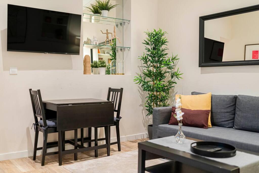 Victor Prado Apartment Madrid