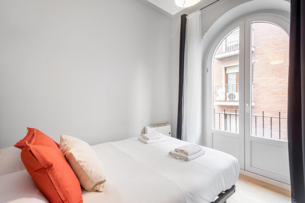 2 Bedrooms 1 Bathroom Furnished - Lavapies - Modern - Mintystay Apartment