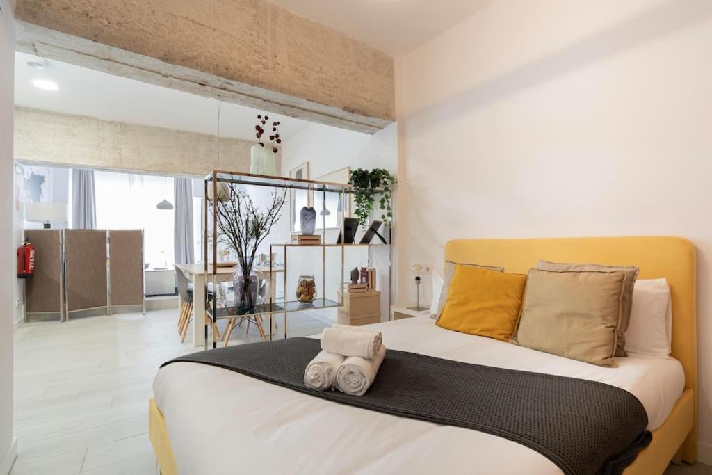 Family Flat Near Pz Castilla-plat Apartment Madrid