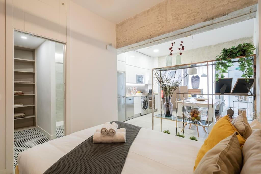 Family Flat Near Pz Castilla-plat Madrid