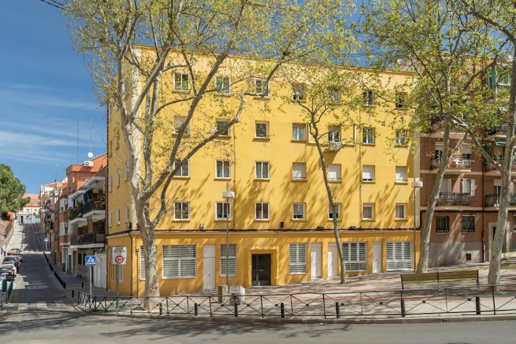 Apartment Family Flat Near Pz Castilla-plat *