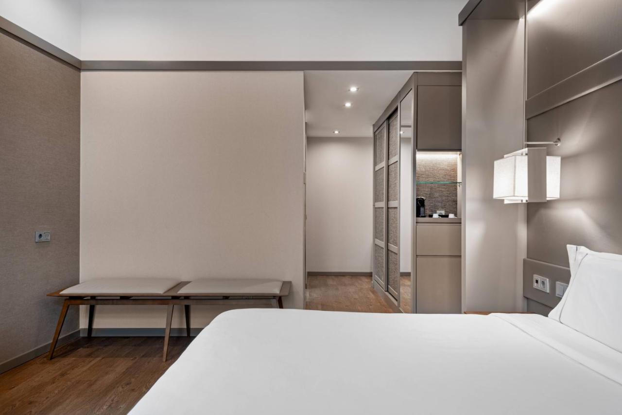 Ac Recoletos By Marriott Hotel