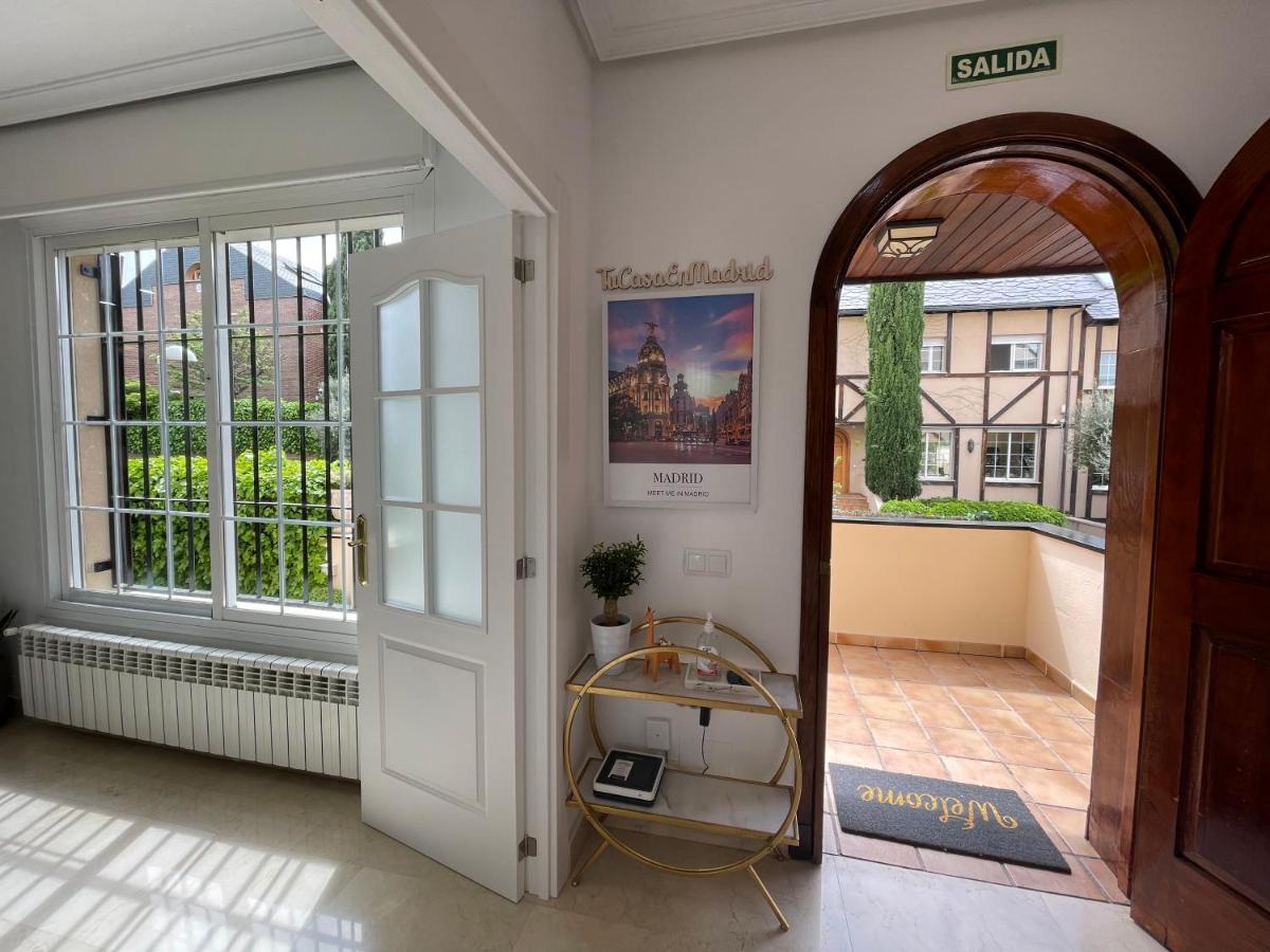 Moderna Casa De Lujo Con Jacuzzi En El Jardin Ferienhaus Madrid