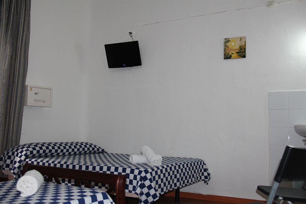 Casa Lemus Guest house *