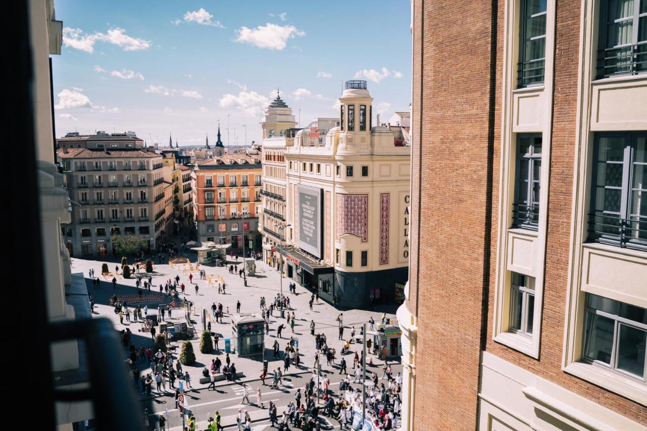 Exito En Gæstehus Madrid