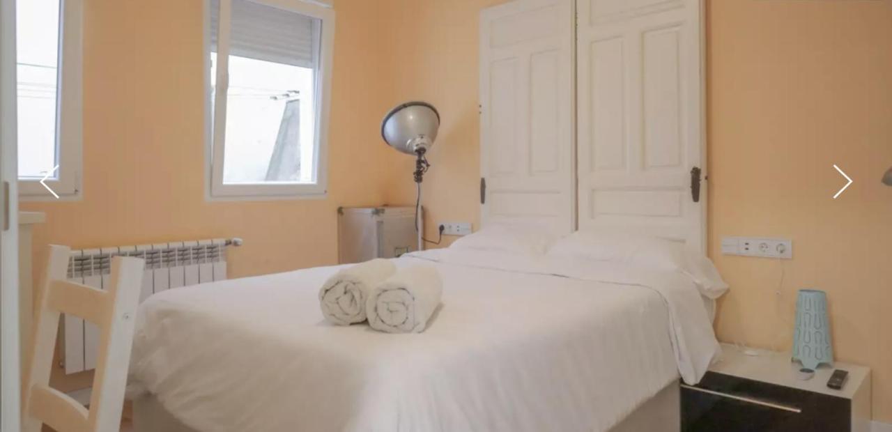 Design Near Center Apartment