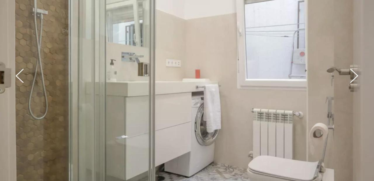 Design Near Center Apartamento