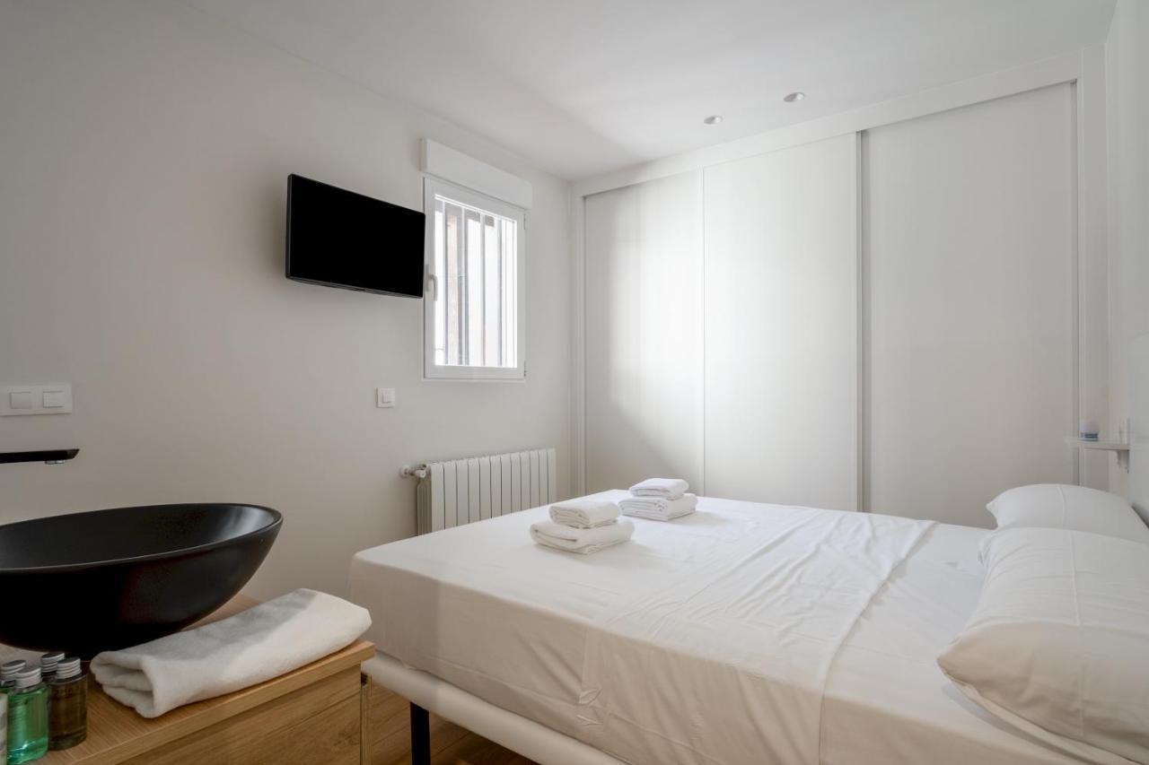 Apartment 2 Bedrooms 2 Bathrooms Furnished - Malasana - Bright And Refurbished - Mintystay *