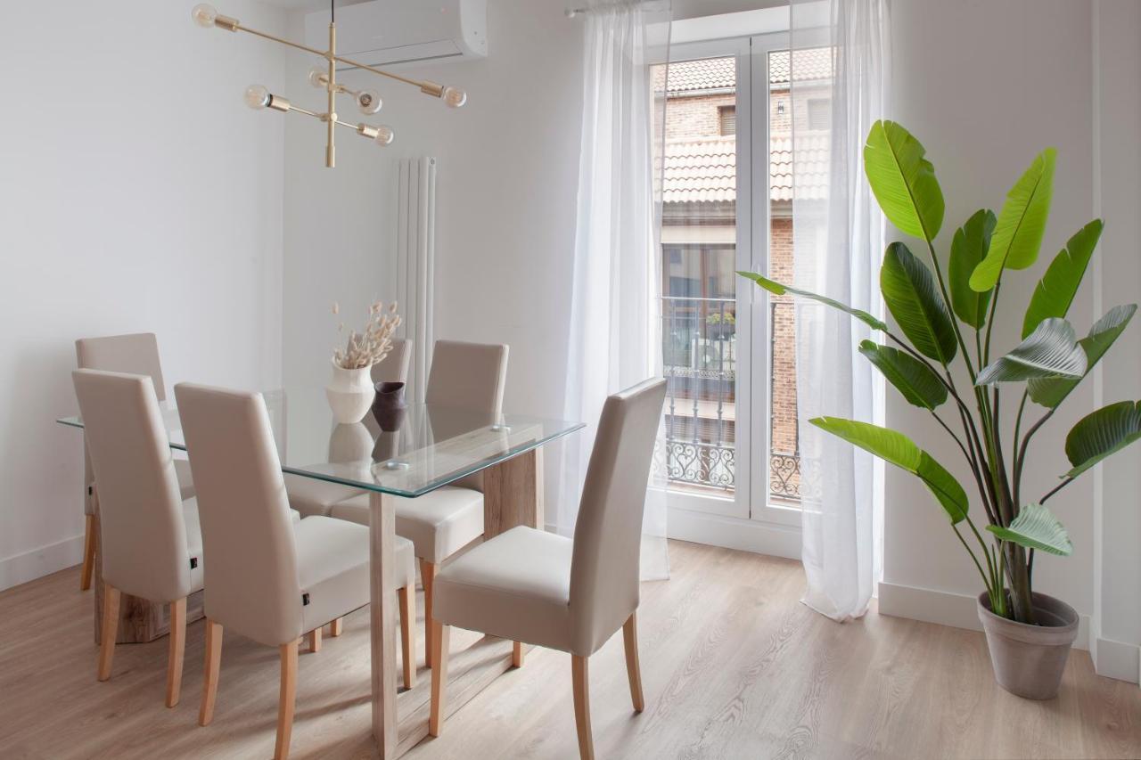 Plaza Espana Iii Calle Leganitos 2br 2bh Apartment *